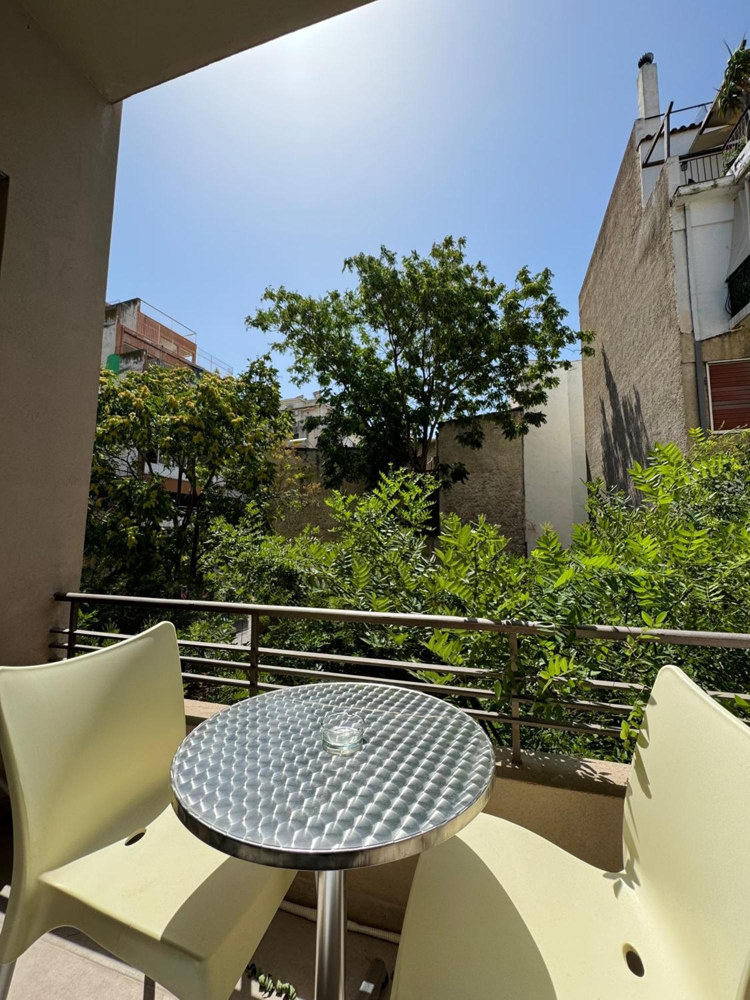 Spacious Apartment Near Monastiraki By Kozy Koala Athènes Extérieur photo