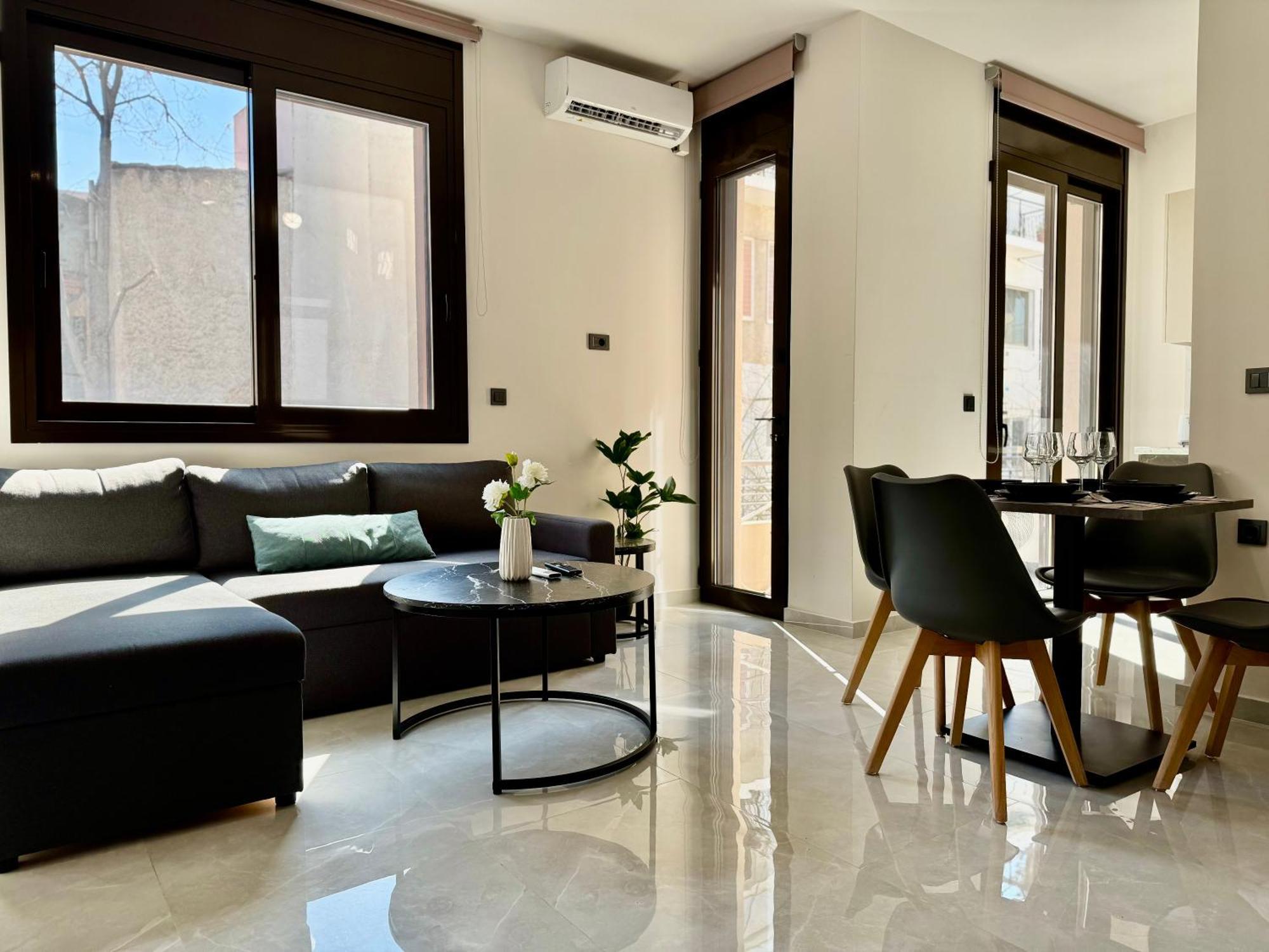 Spacious Apartment Near Monastiraki By Kozy Koala Athènes Extérieur photo