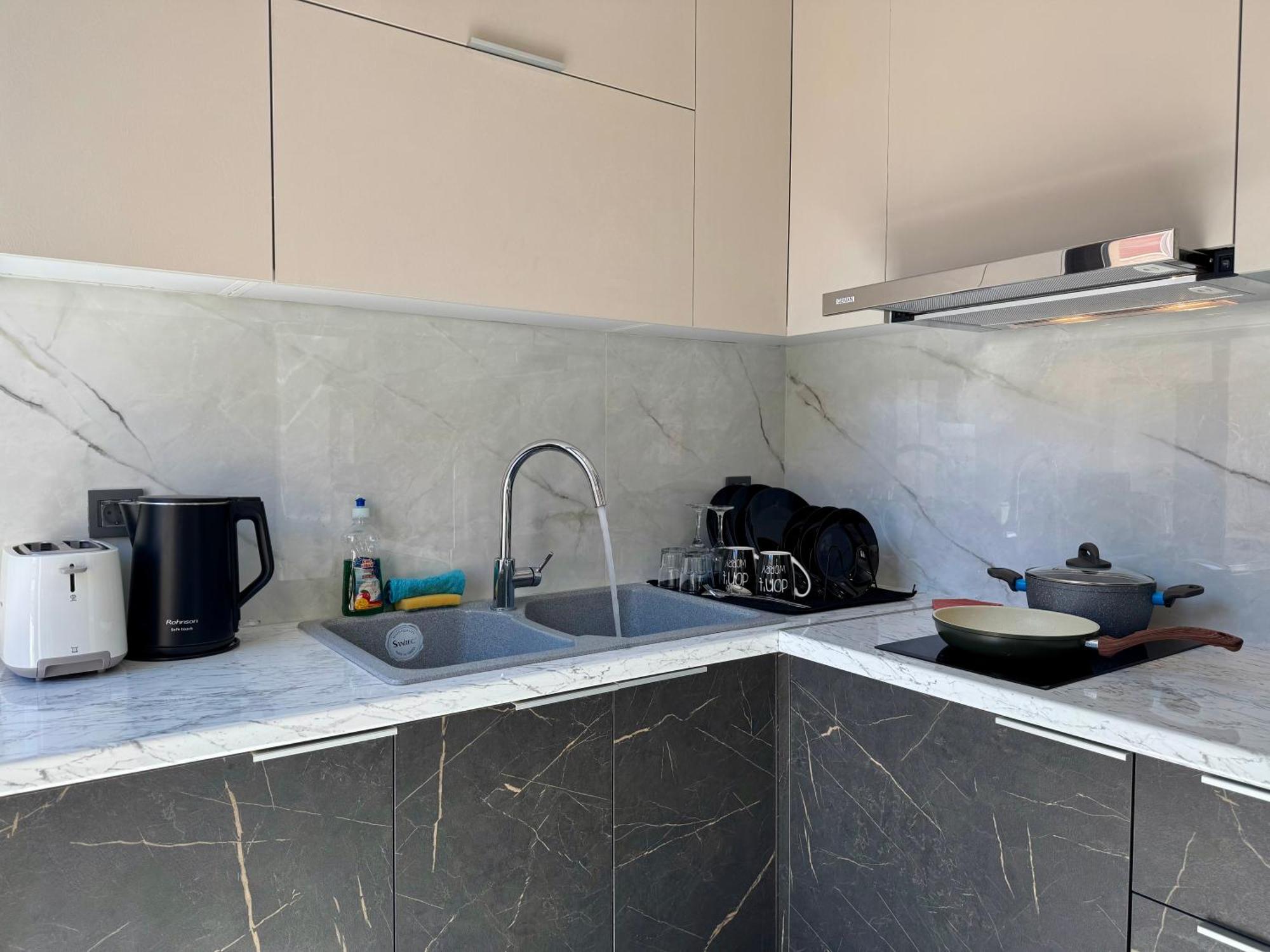 Spacious Apartment Near Monastiraki By Kozy Koala Athènes Extérieur photo